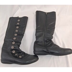 Bernie Mev Whistle Black Leather Slouchy Tall Boots Size 40 Button